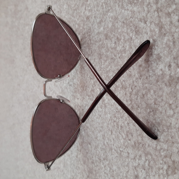 New ZARA Sunglasses - Picture 2 of 6